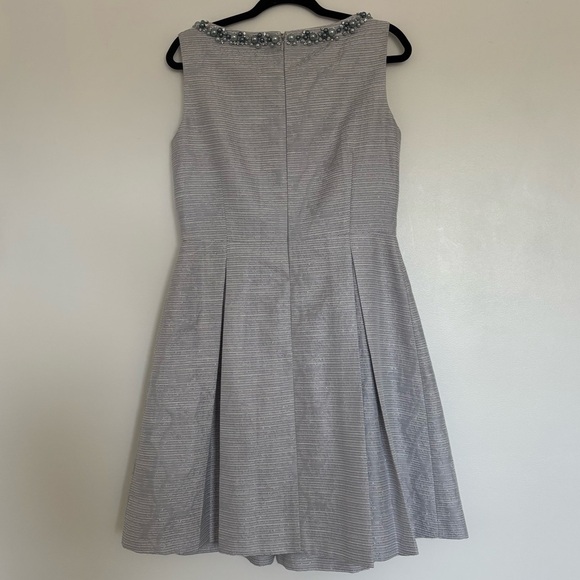 Tahari Sleevelesss Dress - Picture 2 of 3